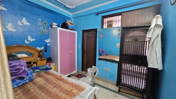 Master Bedroom in 2 BHK Builder Floor at Dilshad Colony – for Sale