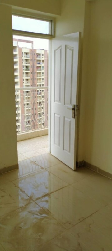 2 BHK Apartment For Resale in Trehan Delight Residence Alwar Bypass Road Bhiwadi  8029585