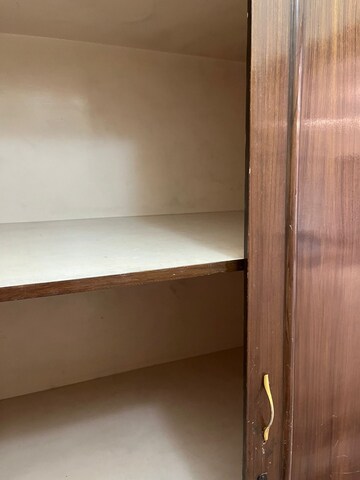 Room in 3 BHK Builder Floor at Unitech South City 1, South City 1 – for Rent