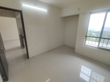 Room in 2 BHK Apartment at Rustomjee Avenue D1, Virar West – for Rent