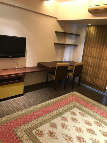Bedroom in 3 BHK Apartment at Colaba – for Rent