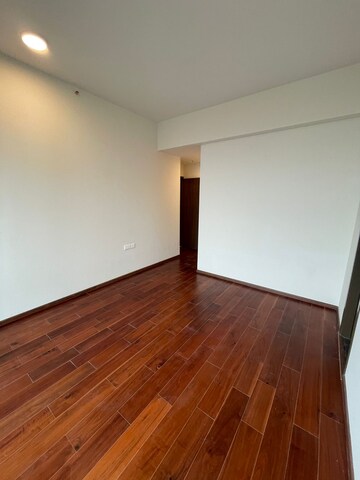 2.5 BHK Apartment For Rent in Mount Unique, Peddar Road