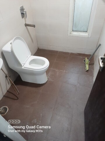 Bathroom in 4 BHK Apartment at Supertech Cape Town, Sector 74 – for Rent