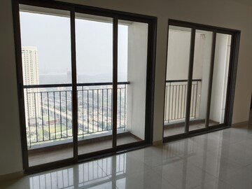 Room in 2 BHK Apartment at Acme Ozone, Manpada – for Rent