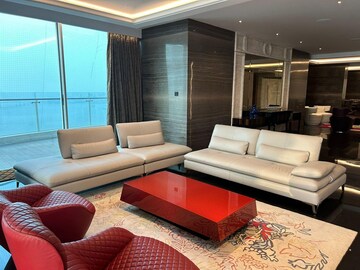 Bedroom in 5 BHK Apartment at Bayview Terraces, Prabhadevi – for Rent