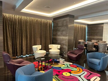 Team Area in 5 BHK Apartment at Bayview Terraces, Prabhadevi – for Rent