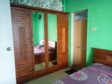 Room in 2 BHK Apartment at Divya Stuti CHS, Goregaon East – for Sale