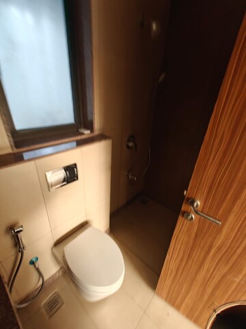 2 BHK Apartment For Rent in Shapoorji Pallonji Vicinia, Powai