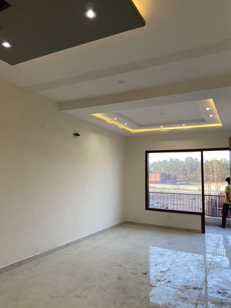 Room, maya-green-lotus-saksham 3 Bedroom 1346 Sq.Ft. Apartment In International Airport Road Zirakpur 8029829