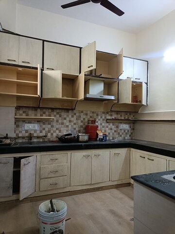 Kitchen in 5 BHK Independent House at Sector 39 – for Rent