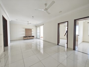 Building Lobby in 3 BHK Builder Floor at Hsr Layout – for Rent
