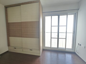 Room in 3 BHK Builder Floor at Hsr Layout – for Rent