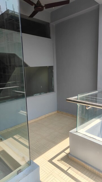 Kitchen in 3 BHK Builder Floor at Unitech South City II, Sector 50 – for Rent