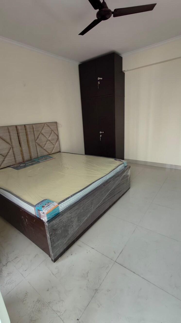 Bedroom, futec-gateway 3 Bedroom 1595 Sq.Ft. Apartment In Sector 75 Noida 8029878