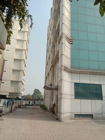  Office Space For Rent in Sector 63