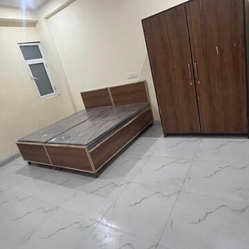Room in  Pg at Sector 69 – for Rent