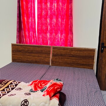 Bedroom in  Pg at Sector 69 – for Rent