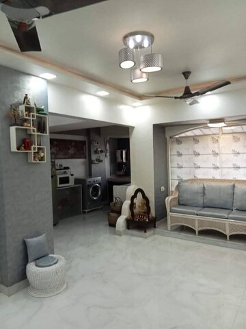 Parking in 1 BHK Apartment at Satellite Garden, Goregaon East – for Rent