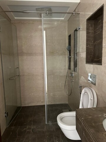 Bathroom in 3 BHK Apartment at Lokhandwala Minerva Mahalaxmi, Mahalaxmi – for Rent