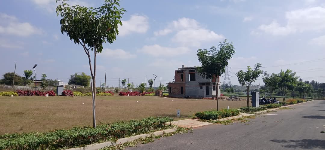 Plot For Sale in AKH Parth Square