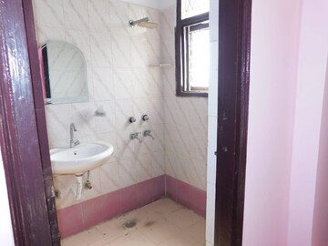 Bathroom in 2.5 BHK Apartment at Saviour Park, Mohan Nagar – for Sale