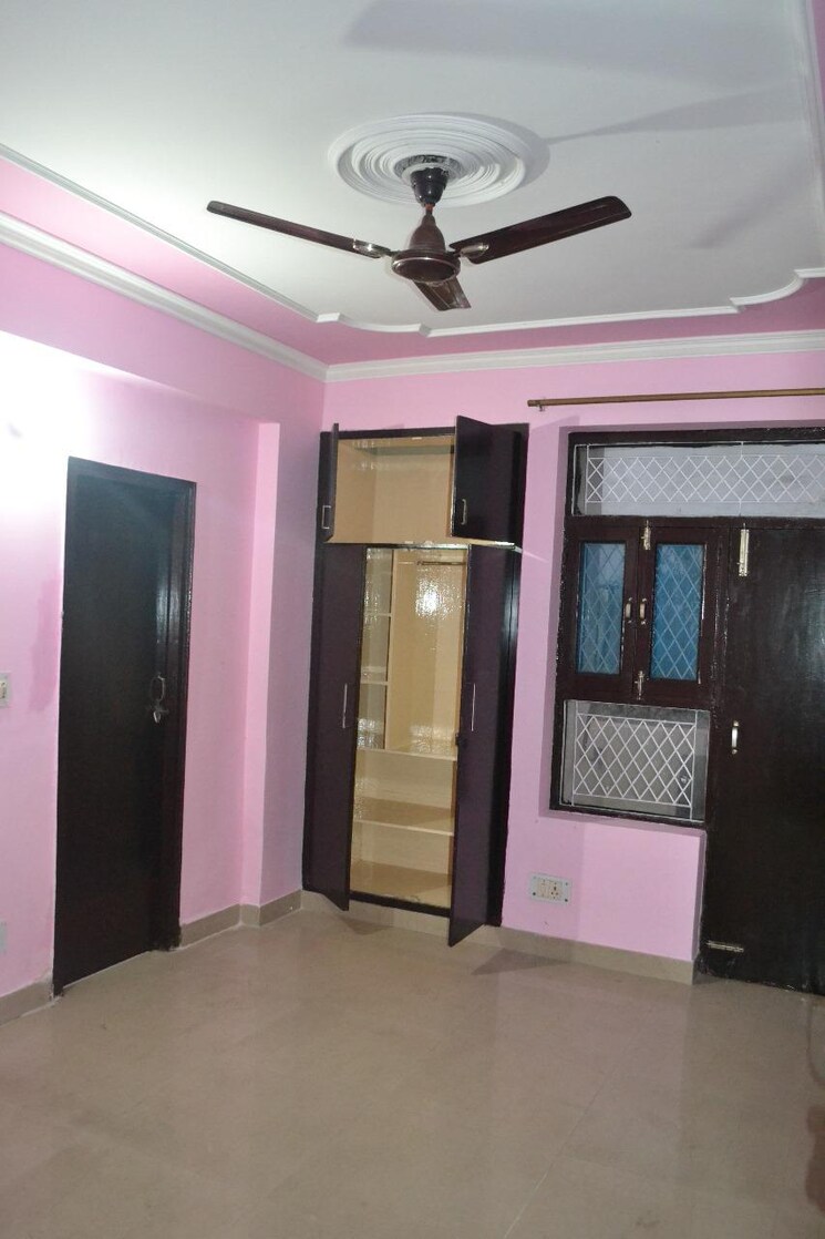 undefined, saviour-park 2.5 Bedroom 1285 Sq.Ft. Apartment In Mohan Nagar Ghaziabad 8030133