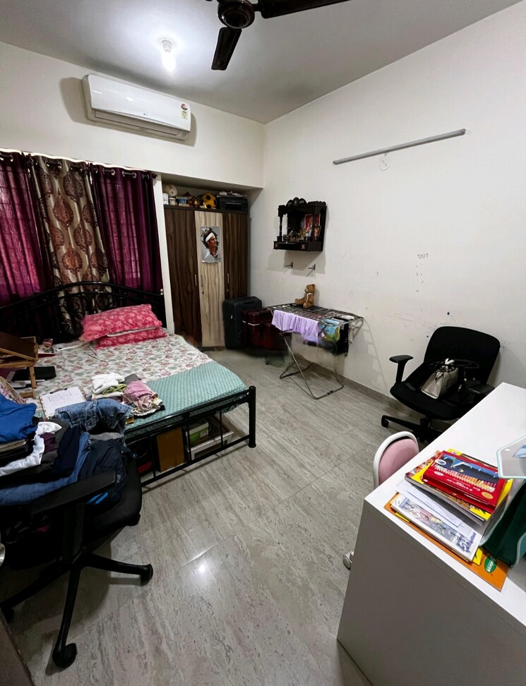 Bedroom, lodha-luxuria-priva 2 Bedroom 1050 Sq.Ft. Apartment In Majiwada Thane 8030166