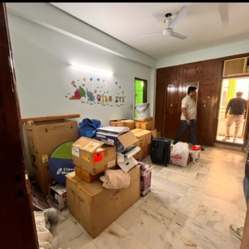 Room in 3 BHK Builder Floor at Malviya Nagar – for Sale