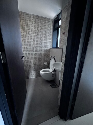 Bathroom in 1 BHK Apartment at Puraniks City Reserva, Ghodbunder Road – for Rent
