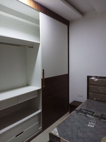 Room in 3 BHK Builder Floor at Peer Mucchalla – for Rent