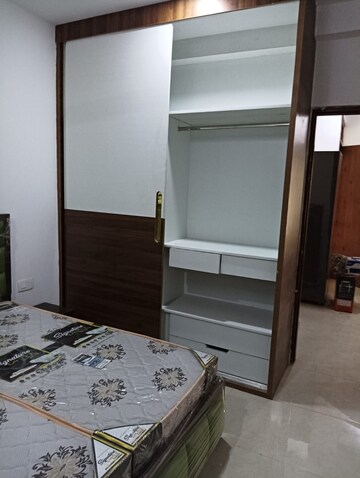 Room in 3 BHK Builder Floor at Peer Mucchalla – for Rent