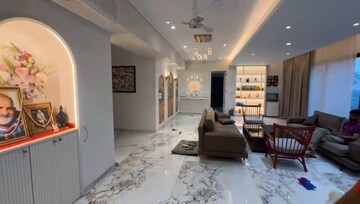4 BHK Apartment For Rent in Andheri West