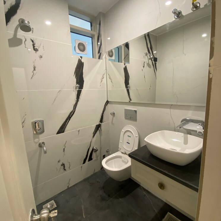 Attached Bathroom, sector 38 4 Bedroom 2100 Sq.Ft. Independent House In Sector 38 Chandigarh 8030269