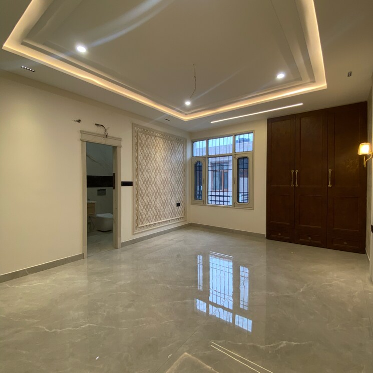 Room, sector 38 4 Bedroom 2100 Sq.Ft. Independent House In Sector 38 Chandigarh 8030269