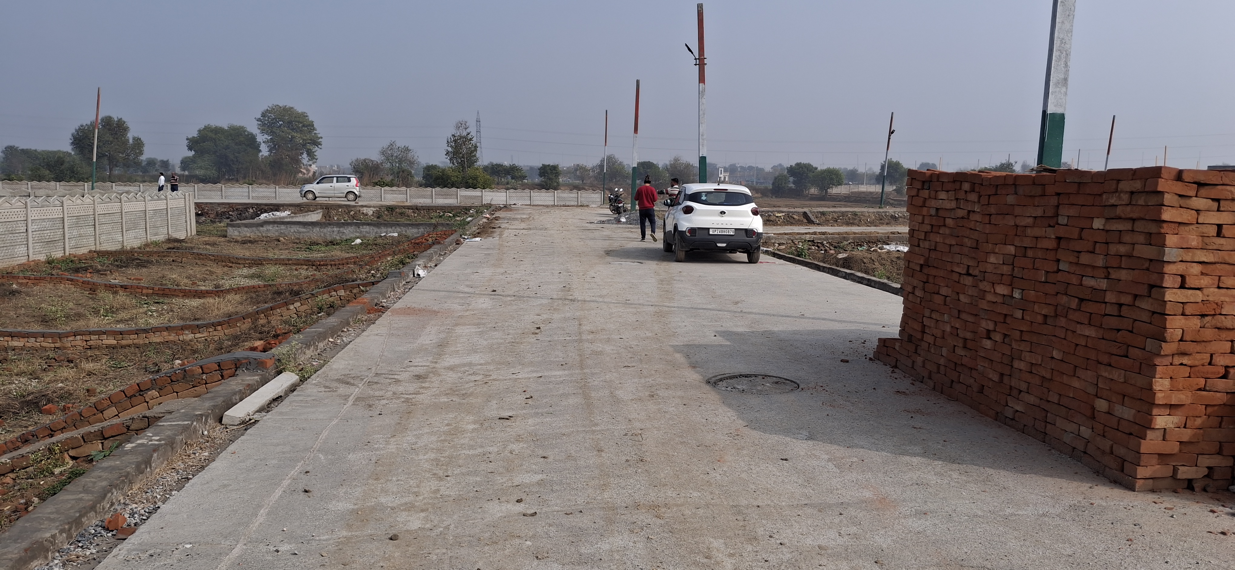 Plot For Sale in Mk Property 