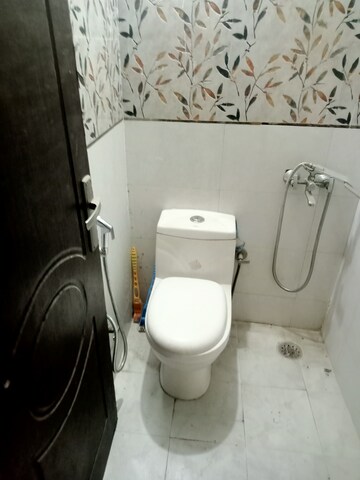 1 BHK Builder Floor For Rent in Neb Sarai