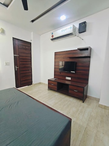 1 BHK Builder Floor For Rent in Ansal Plaza Sector-23 Sector 23 Gurgaon  8030344