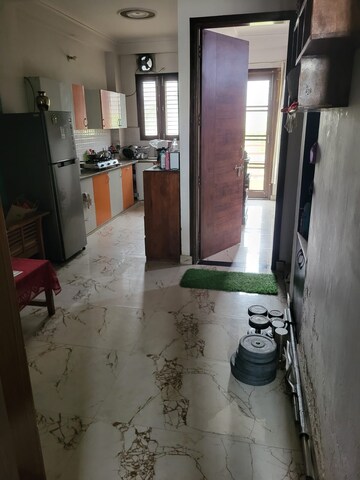 Kitchen in 2 BHK Builder Floor at Suncity Township Gurgaon, Sector 54 – for Rent