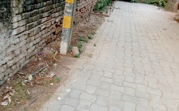 Plot For Sale in Sainik Farm