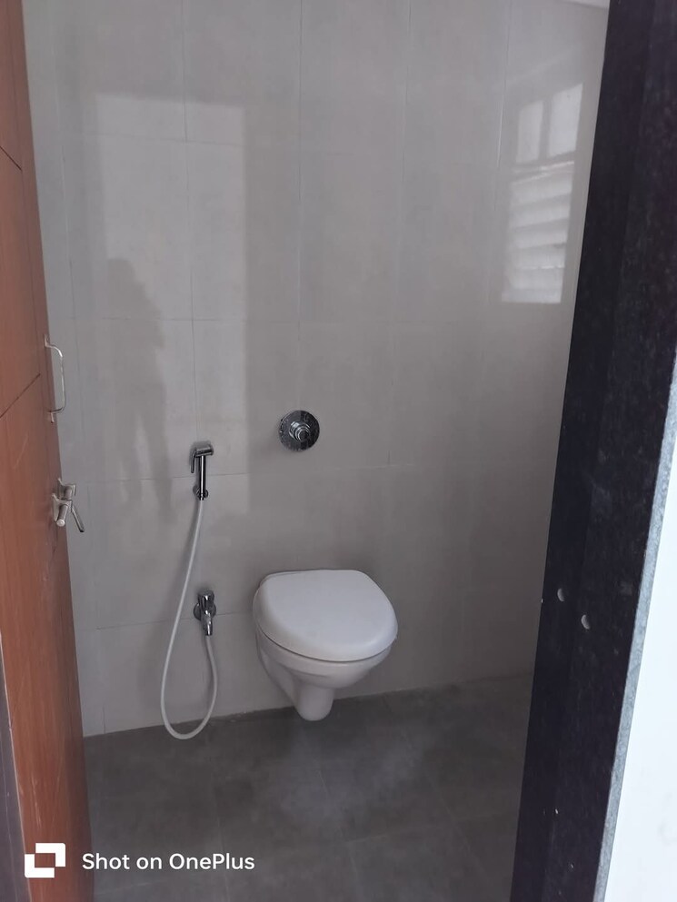 Bathroom, shubh-mio-palazzo 1 Bedroom 620 Sq.Ft. Apartment In Kharadi Pune 8030368