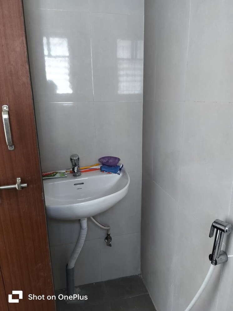 Bathroom, shubh-mio-palazzo 1 Bedroom 620 Sq.Ft. Apartment In Kharadi Pune 8030368
