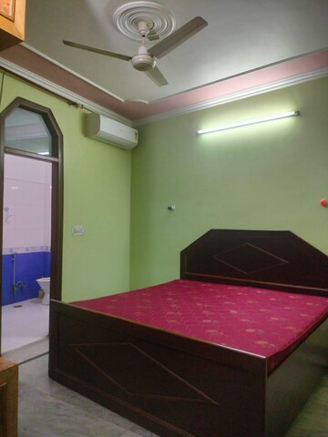 Bedroom in 2 BHK Builder Floor at Paryavaran Complex – for Rent