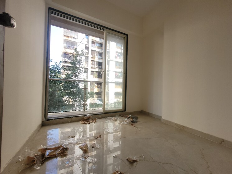 Room, haware-citi 1.5 Bedroom 602 Sq.Ft. Apartment In Ghodbunder Road Thane 8030390
