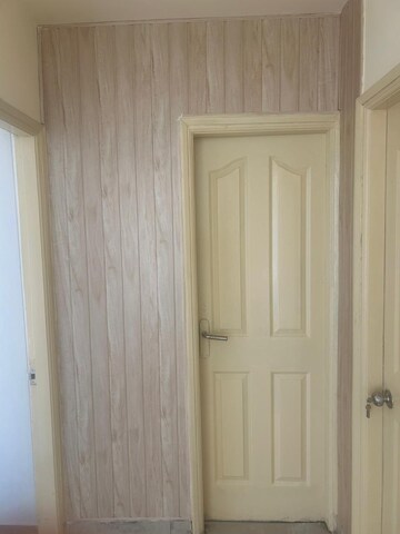Building Lobby in 3 BHK Apartment at Gardenia Glory, Sector 46 – for Sale