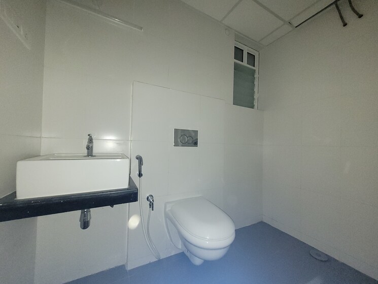 Bathroom, godrej-emerald 2 Bedroom 900 Sq.Ft. Apartment In Ghodbunder Road Thane 8030426