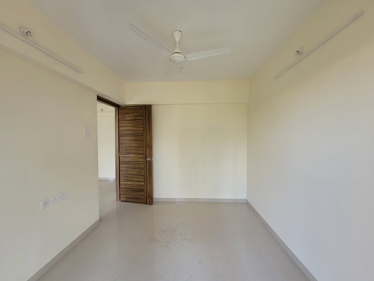 Room, k-m-horizon-palms 2 Bedroom 511 Sq.Ft. Apartment In Owale Thane 8030440