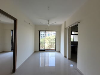 2 BHK Apartment For Rent in K M Horizon Palms Owale Thane  8030440