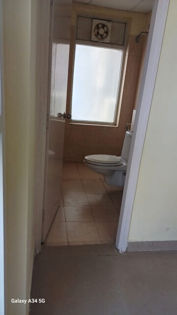 Bathroom in 3.5 BHK Apartment at BPTP Freedom Park Life, Sector 57 – for Sale