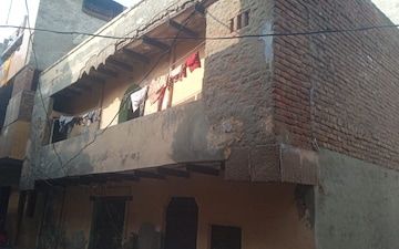 6+ BHK Independent House For Sale in Sector 56a