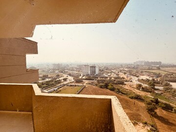 Furnished Amenities in 2 BHK Apartment at Pyramid Heights, Sector 85 – for Rent
